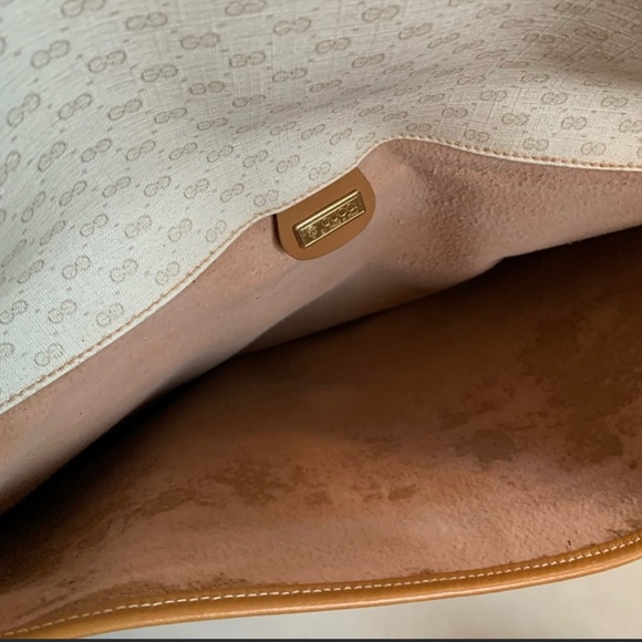 Authentic Gucci GG envelope style bag - Picture 12 of 12